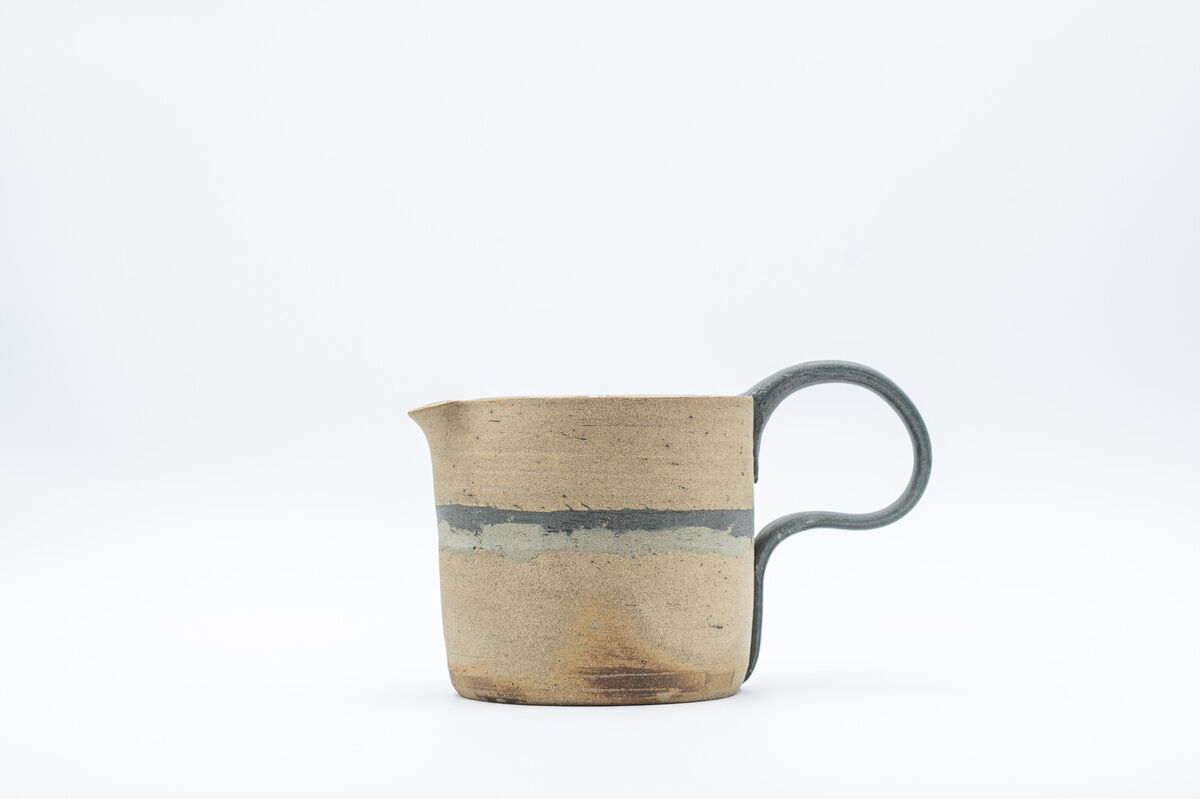 LE Large Gravy Jug Sandy Beige