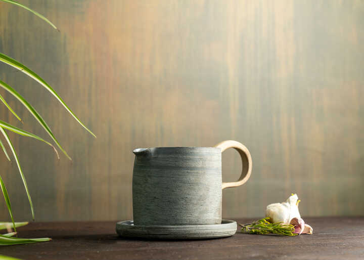 Gravy Boat and Drip Plate