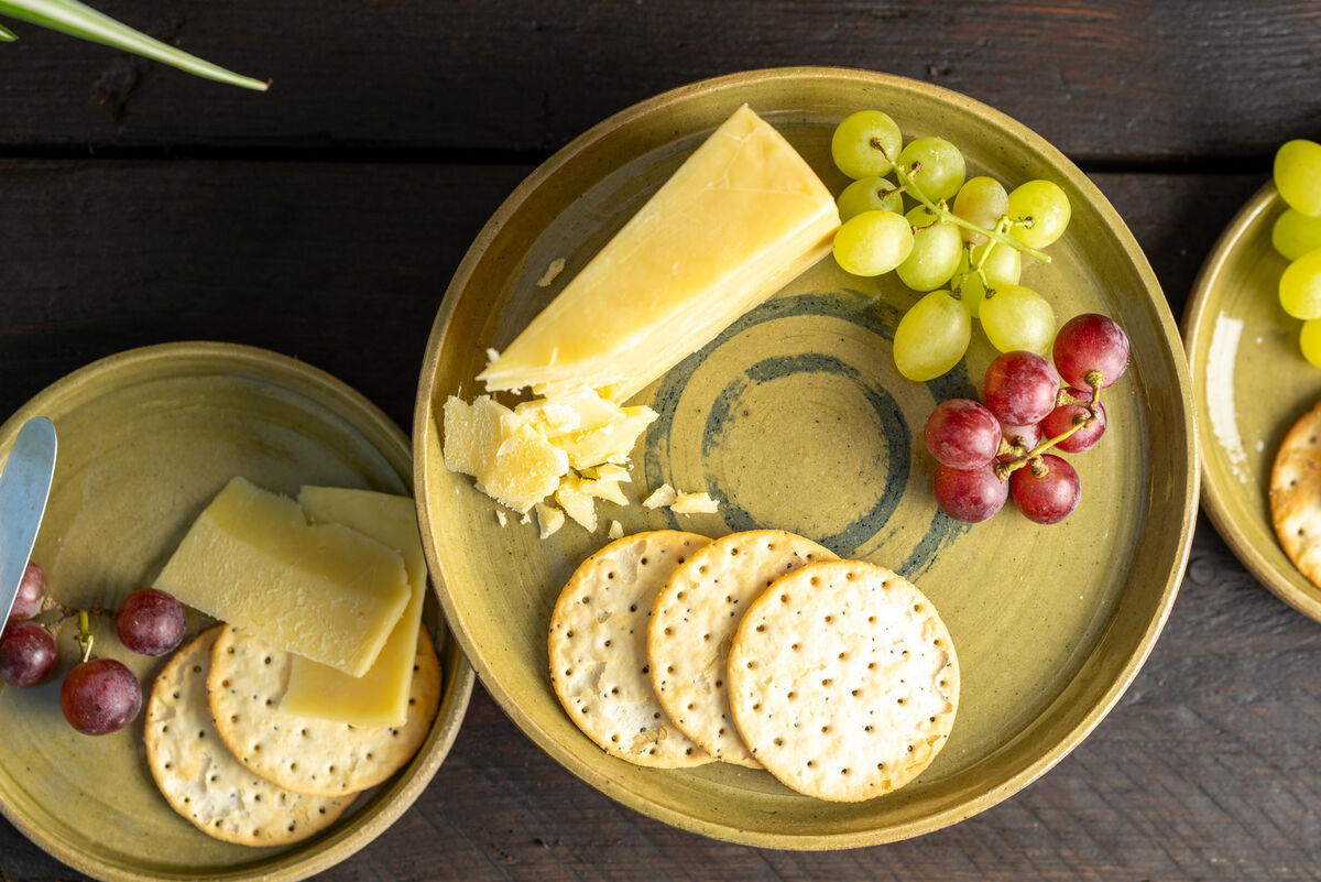 Raised Platter with Circles