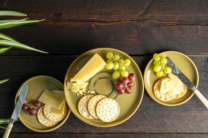 Raised Platter and two tea plates