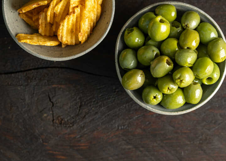 Set of two olive bowls