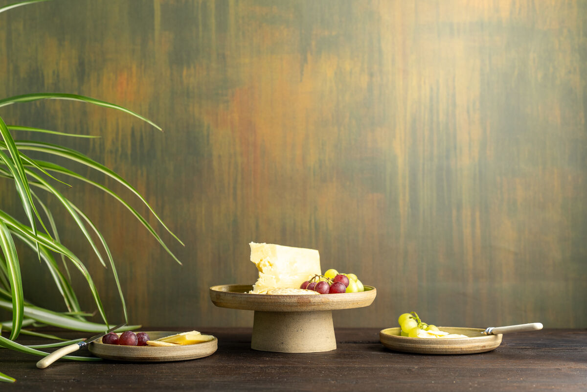 Raised Platter