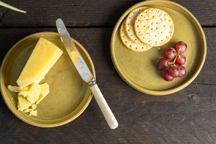 A Set of Two Tea Plates