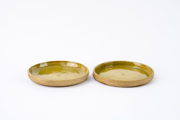 A Set of Two Tea Plates
