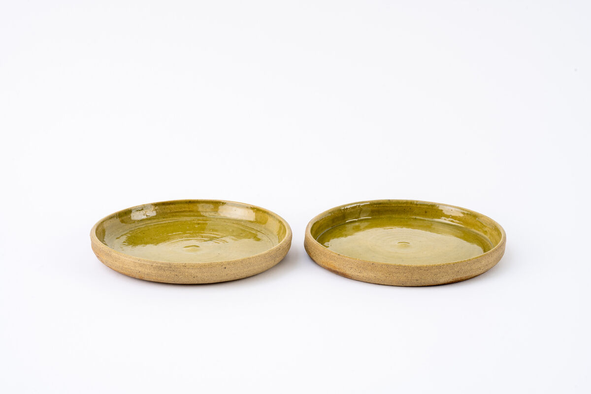 A Set of Two Tea Plates