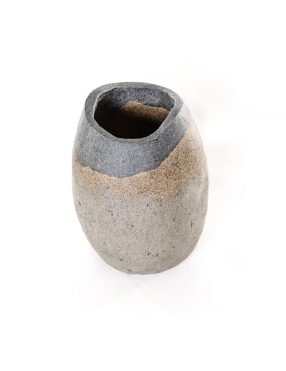 Small Vessel Blue & Beige Design: Top Small Vessel Blue & Beige Design: Top